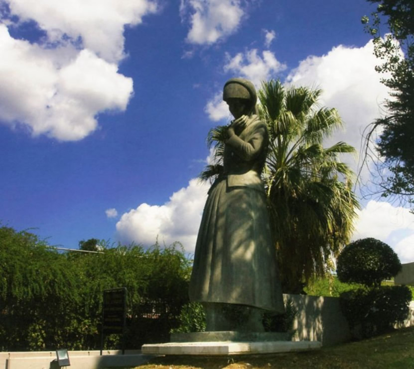 ξηρομεριτισσα γυναικα 4