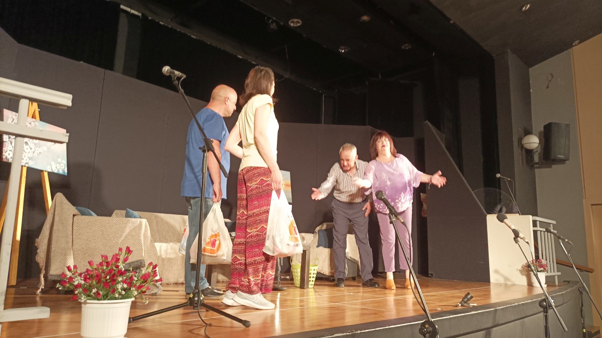 ανοιχτο θεατρο αγρινιου 19