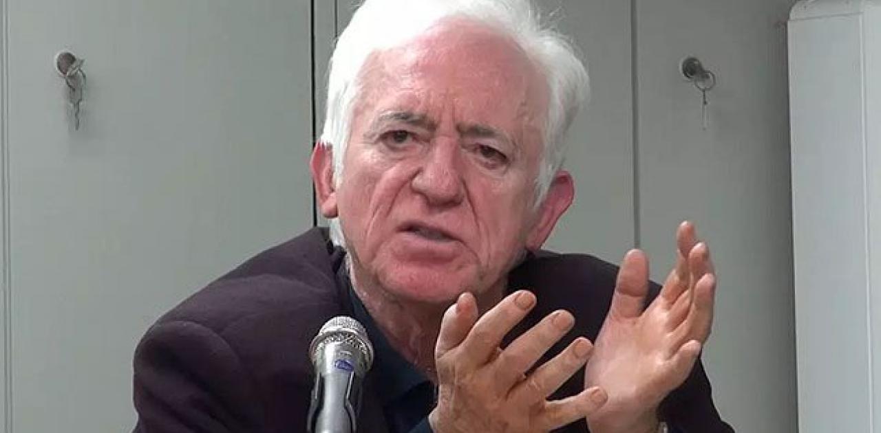 Γιώργος Καραμπελιάς