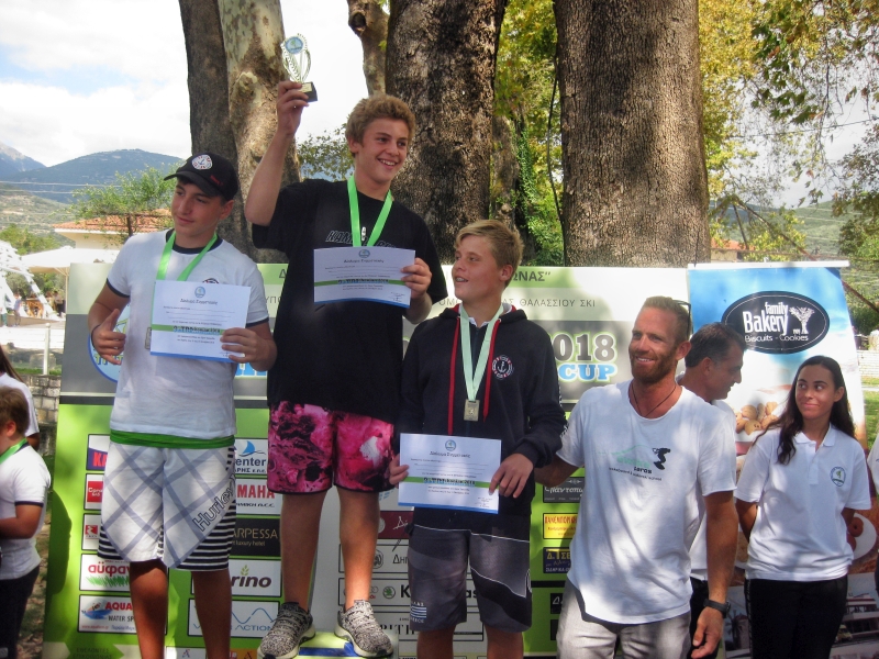 9 trichonian wakeboard 70