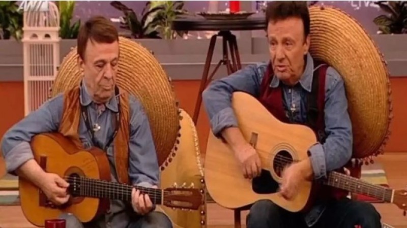 Πέθανε ο Αγρινιώτης τραγουδιστής Γιάννης Κατσάμπας, του γνωστού δίδυμου «Κατσαμπάκια»