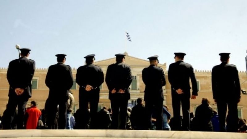 Αναδρομικά στους ενστόλους: Πότε θα δοθούν -Τα ποσά ανά βαθμό