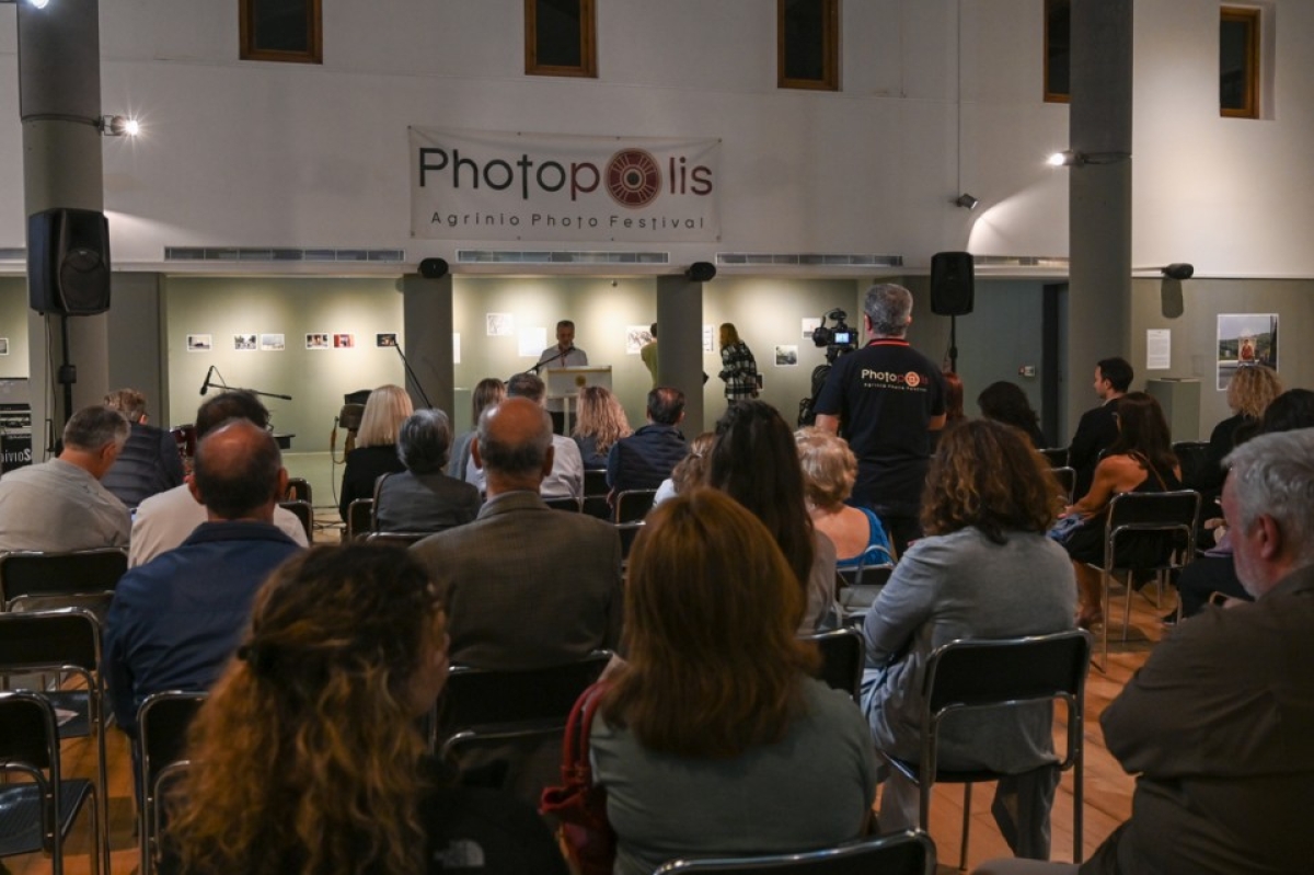 Εντυπωσίασαν οι εκθέσεις του Φωτογραφικού Φεστιβάλ Αγρινίου "Photopolis"