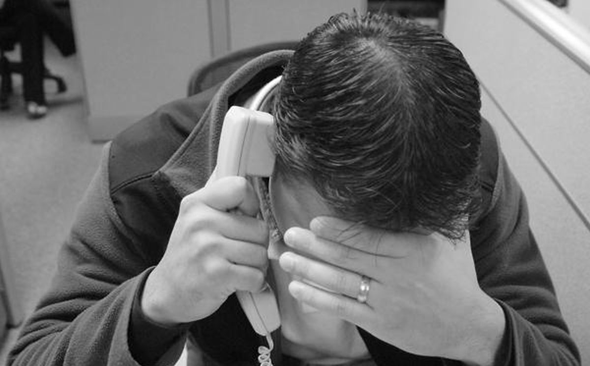 Κυβέρνηση, ΔΕΗ &amp; εισπρακτικές με τακτικές γκάνγκστερ ληστεύουν τους πολίτες: Τηλεφωνήματα εκβιασμού κατ’οίκον