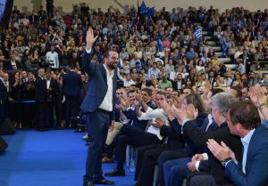 Νεκτάριος Φαρμάκης: «Έξι και σήμερα για την μεγάλη αλλαγή!»