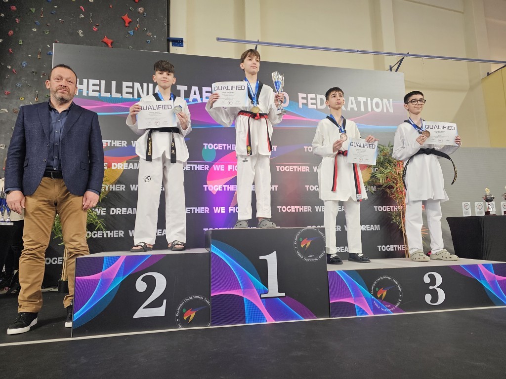 Ασημένιο μετάλλιο κατέκτησε στο πανελλήνιο πρωτάθλημα Taekwondo ο Σταμάτης Χρηστος του ΑΣ ΘΗΣΈΑΣ ΑΙΤΩΛΟΑΚΑΡΝΑΝΊΑΣ.