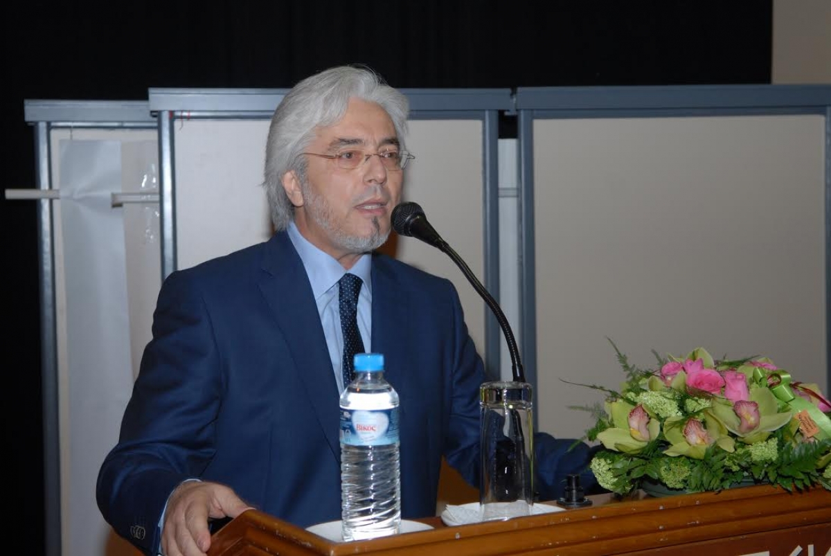 Tραπεζιώτης: «Ακεσώδυνον» ή το αντίδοτο για την αντιμετώπιση του COVID 19