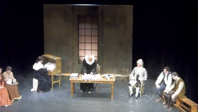 «Η σπασμένη στάμνα» από τους «θεατρόPolice»