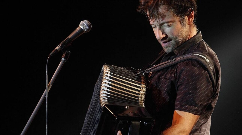 Ο Κωστής Μαραβέγιας εξομολογείται: «Γιατί δεν πήγαινα για καιρό στο Αγρίνιο»