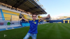 Το πρώτο βίντεο με το νέο τραγούδι για τον Παναιτωλικό &quot;Ξέρω μια ομαδάρα&quot;