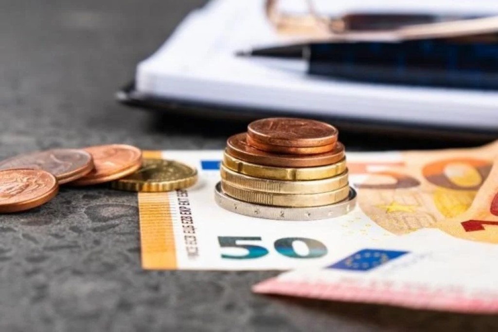 Τέλος επιτηδεύματος: Για ποιους διατηρείται και το 2025