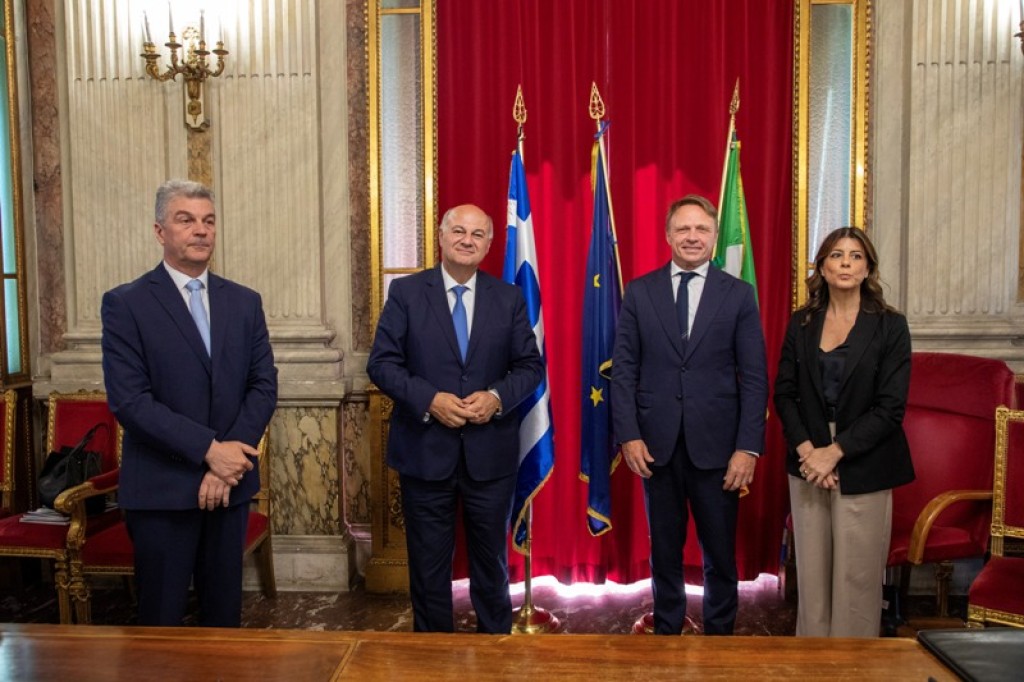 Συνάντηση του Υπουργού Αγροτικής Ανάπτυξης και Τροφίμων Κώστα Τσιάρα με τον Ιταλό ομόλογό του Francesco Lollobrigida