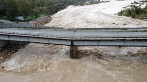 ΣΥΡΙΖΑ Π.Σ. Μεσολογγίου: &quot;Γέφυρα του Ευήνου ή το γεφύρι της Άρτας;&quot;