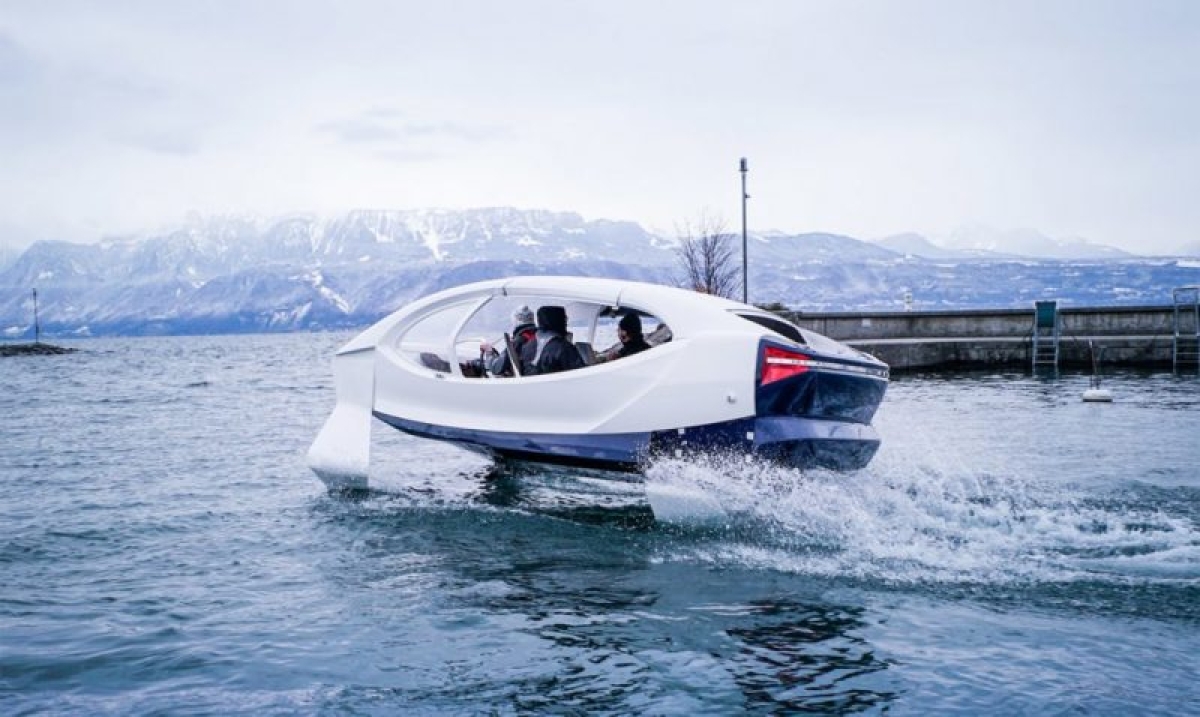 Αυτό είναι το θαλάσσιο ταξί του μέλλοντος (βίντεο-φωτό)
