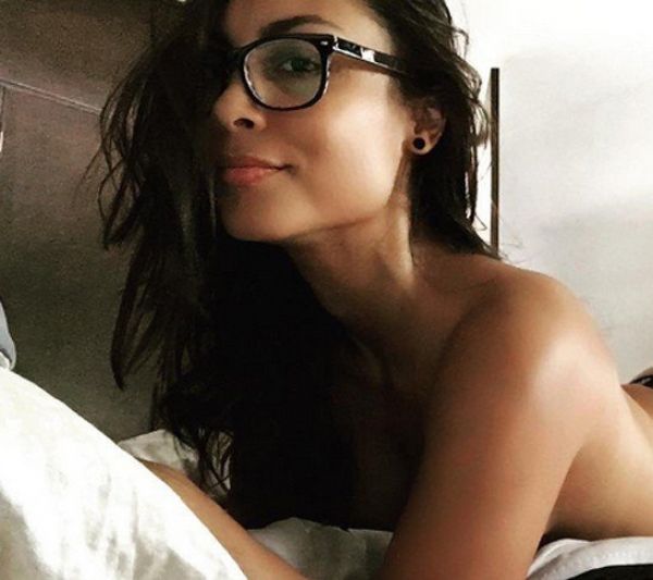 Η Samantha Rodriguez αναστατώνει το καλοκαίρι με τις αναρτήσεις της στα social media [φωτό]