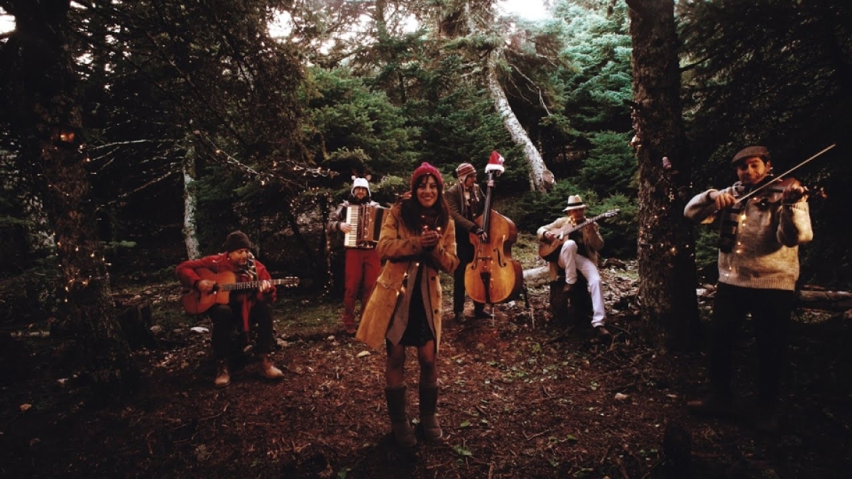 Gadjo Dilo &quot;Το Φλουρί&quot; - &quot;To Flouri&quot; (Official Music Video)