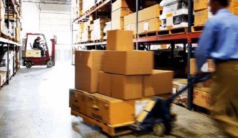 Επιχείρηση στο Αγρίνιο ζητά αποθηκάριο