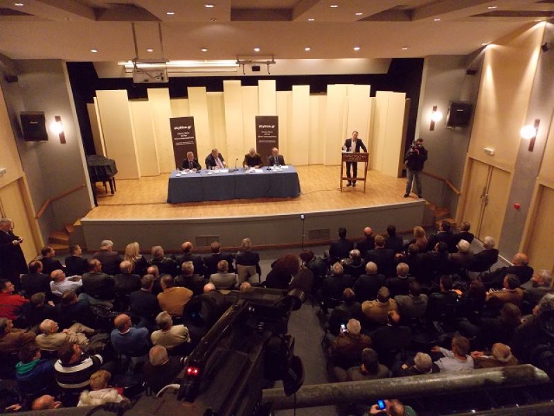 Πείτε το, ρε παιδιά, μην ντρέπεστε, έφταιγαν οι διορισμοί κι ο κρατισμός