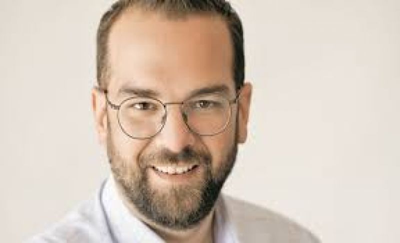 Τεραστίων διαστάσεων πολιτική επιτυχία του Νεκτάριου Φαρμάκη