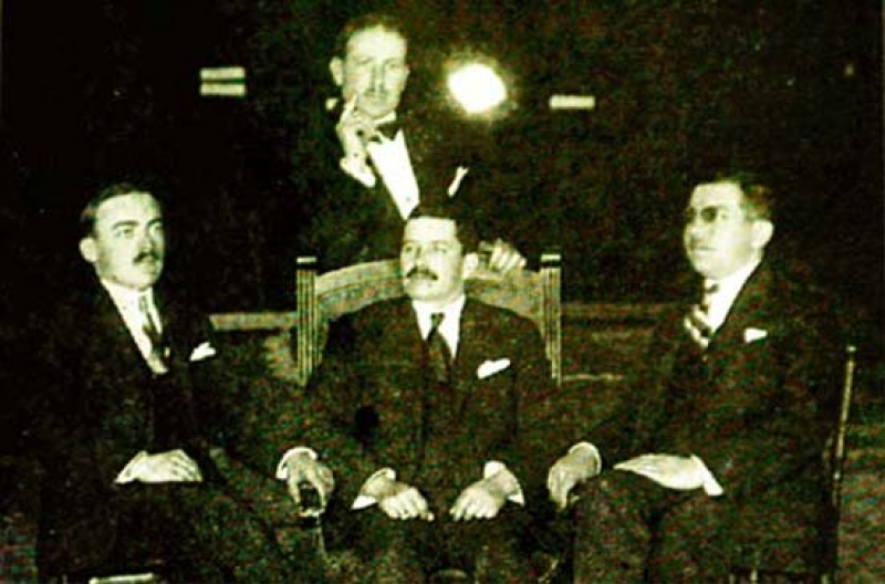 Χριστόφορος Κατσάμπας: Ξεκίνησε με τσαρούχια απο την Νερομάνα Τριχωνίδας και έντυσε την Ελλάδα…