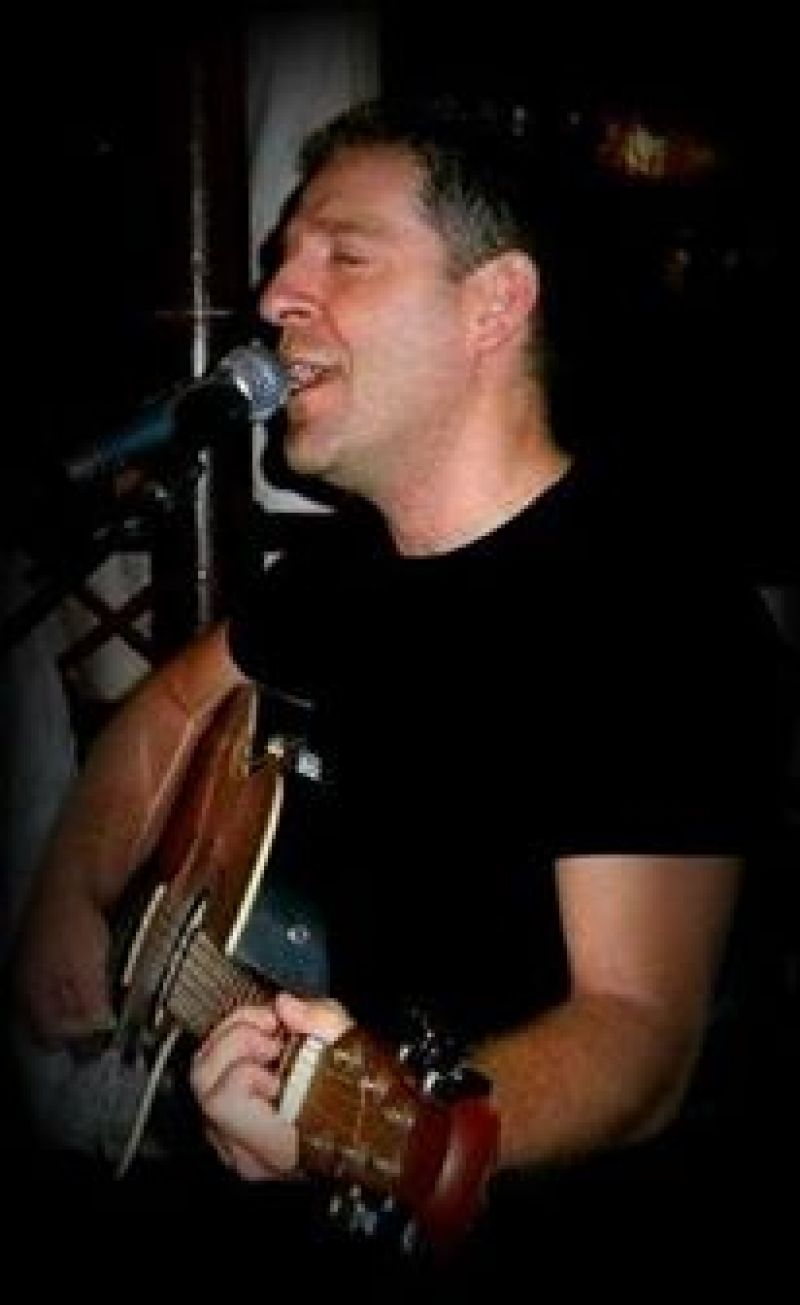 SOLD OUT οι εμφανίσεις του Πάνου Γαληνού στη Λέσβο!