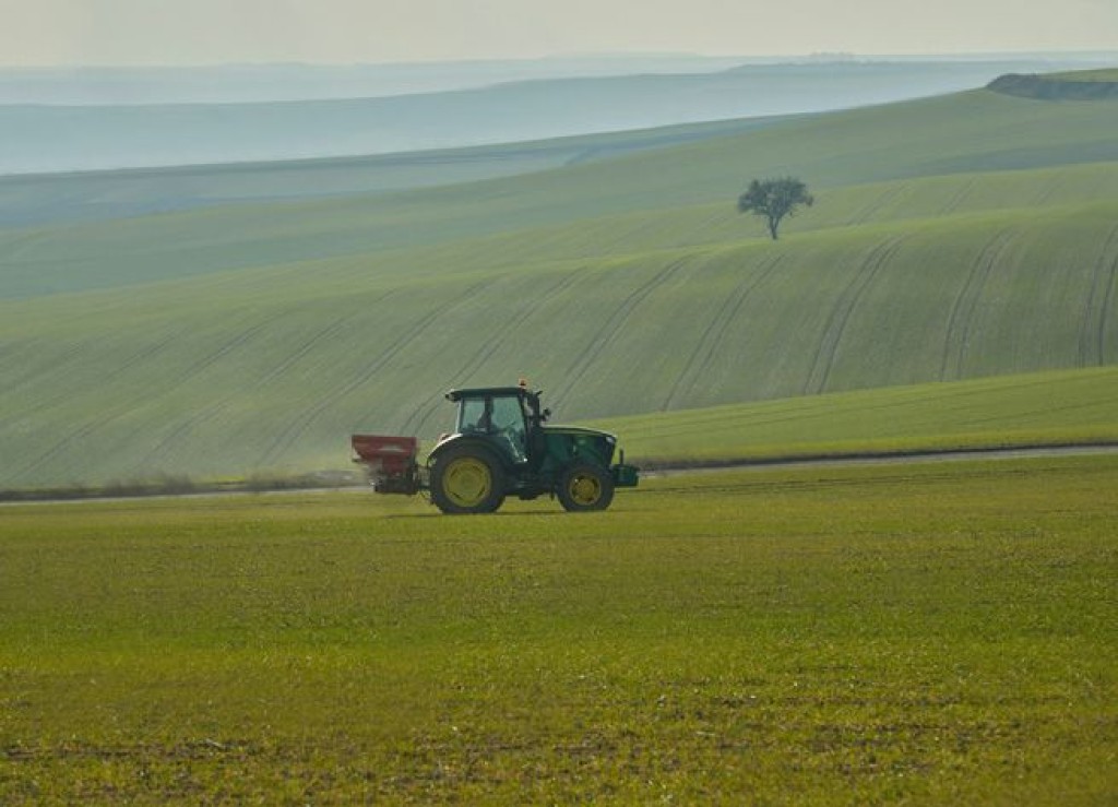 Αιτήσεις έως 28 Μαΐου για το πρόγραμμα βιολογικής γεωργίας και κτηνοτροφίας