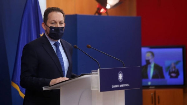 Πέτσας: «Στις γιορτές με μια ακόμη οικογένεια το πολύ -Ας μην παίξουμε τις ζωές μας»