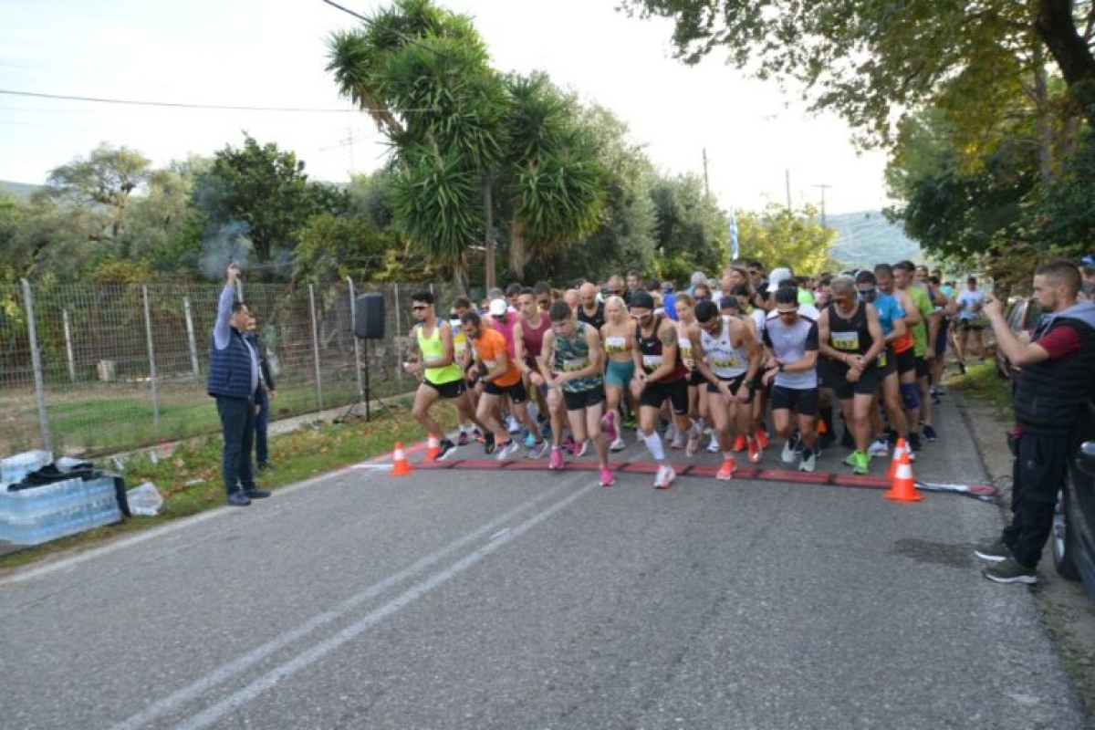 Ημιμαραθώνιος στο Αγρίνιο: η θριαμβολογία για το… αυτονόητο και οι δρομείς που δεν ήρθαν λόγω έλιεψης δωματίων