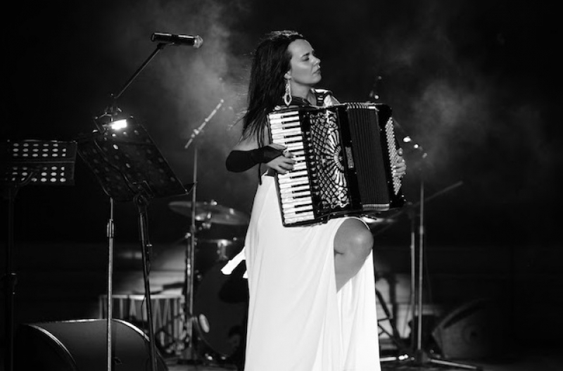 Η Ζωή Τηγανούρια σε Ιρανική δορυφορική τηλεόραση με αφορμή το «Επανάσταση 1821-Ζήτω η Ελευθερία»! [video]