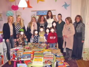 Προσφορά Βιβλίων στο ΚΔΑΠ ΜΕΑ Αγρινίου στα πλαίσια της δράσης &quot;Δώσε ενα Βιβλίο&quot;