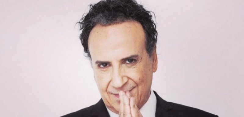 Καφέ της Χαράς: Ο Χάρης Ρώμας ανακοίνωσε το τέλος της σειράς και η φωτογραφία στο Instagram είχε «σπόιλερ»