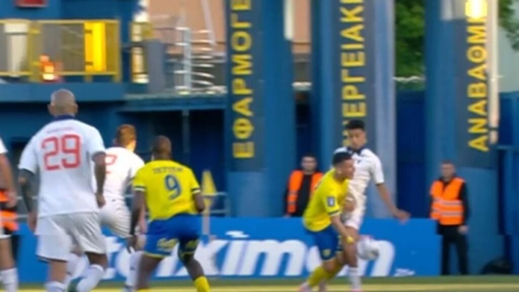Λανουά: «Σωστά ακυρώθηκε το πέναλτι στο Παναιτωλικός – Athens Kallithea»