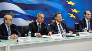 Έκτακτο επίδομα έως τα τέλη Μαρτίου σε 1 εκατομμύριο συνταξιούχους – Επτά νέα μέτρα ανακοίνωσε ο Σταϊκούρας