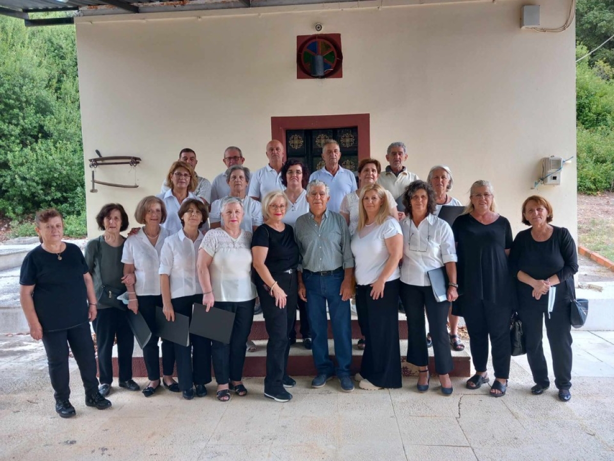 Στην Αγία Αγάθη η Χορωδία "Άγιος Νικόλαος" του Συλλόγου Γυναικών Καλυβίων