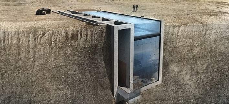 Casa Brutale: Η γεωμετρική έπαυλη μέσα στον γκρεμό με θέα το απέραντο γαλάζιο του Αιγαίου [εικόνες]