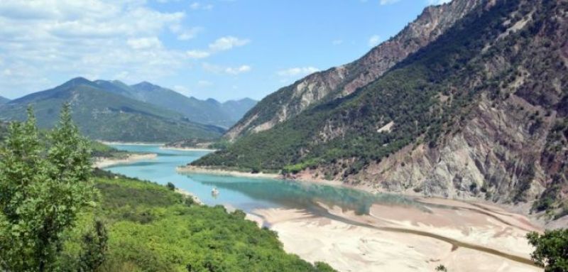 Ακολουθώντας τον Τρικεριώτη από τα διπόταμα Ευρυτανίας μέχρι την λίμνη των Κρεμαστών (φωτο)