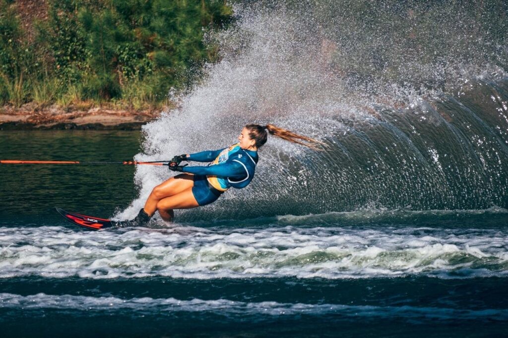 Stratos Challenge 2025: Άρτια οργάνωση και ικανοποίηση στην Ελληνική Ομοσπονδία Θαλασσίου σκι