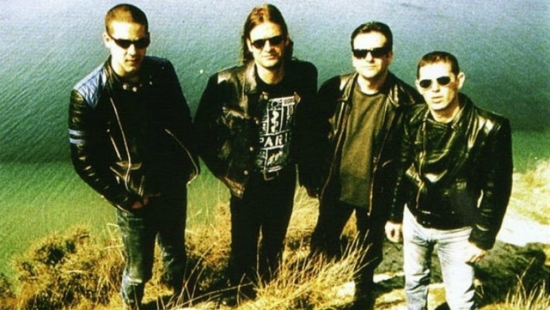 Εσύ ξέρεις τι ήταν τελικά το «Λιωμένο Παγωτό» που τραγούδησαν τα «Ξύλινα Σπαθιά»;