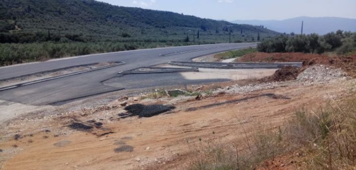 Διαγώνιος: Αστακός – Αγρίνιο – Καρπενήσι – Λαμία – «Πράσινο» φως