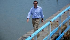 Για ατόπημα Τσίπρα μιλούν οι αλιείς του Αιτωλικού – Αρνήθηκε να τους συναντήσει