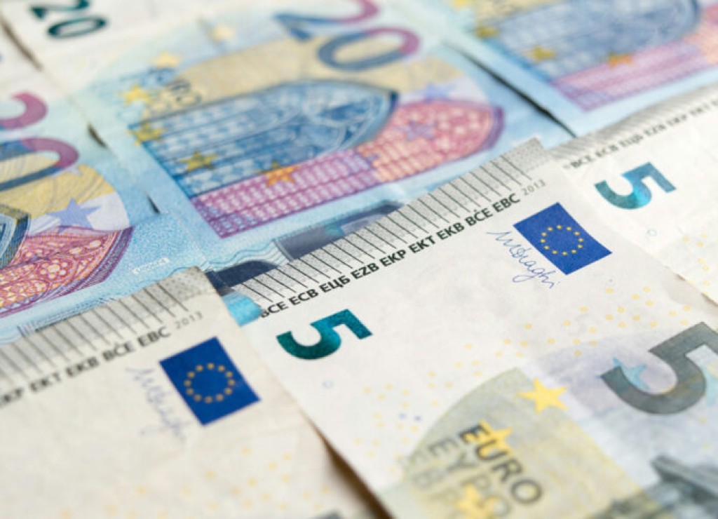 Πότε πληρώνονται οι συντάξεις του Αυγούστου