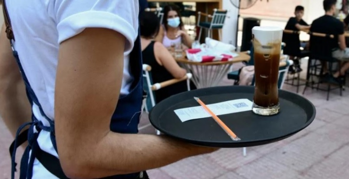 Σχεδόν 4.000 εργαζόμενοι υπολογίζεται ότι θα φύγουν από το Αγρίνιο για σεζόν - Βαθαίνει το πρόβλημα