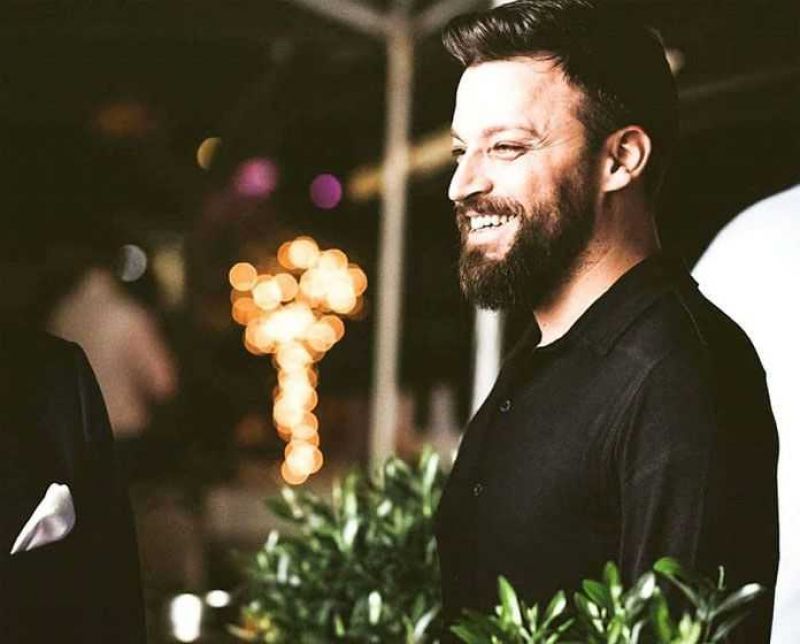 Νίκος COBOτος: Ο ιδιοκτήτης του Cobocafe, ενός από τα πιο in στέκια του καλοκαιριού στο Αγρίνιο (ΦΩΤΟ)