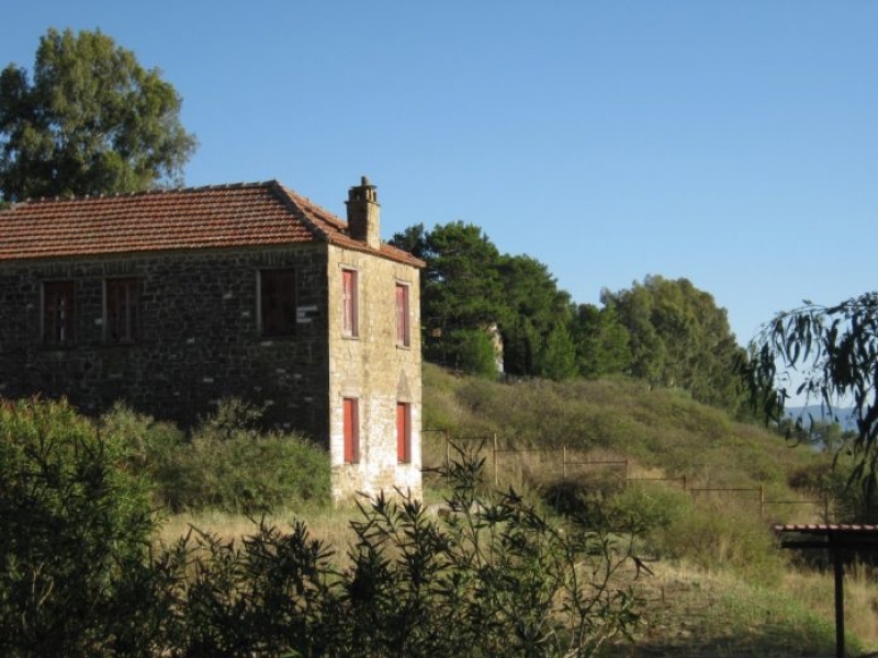 “Ηλιόλουστη καλημέρα από το χωριό Στράτο”