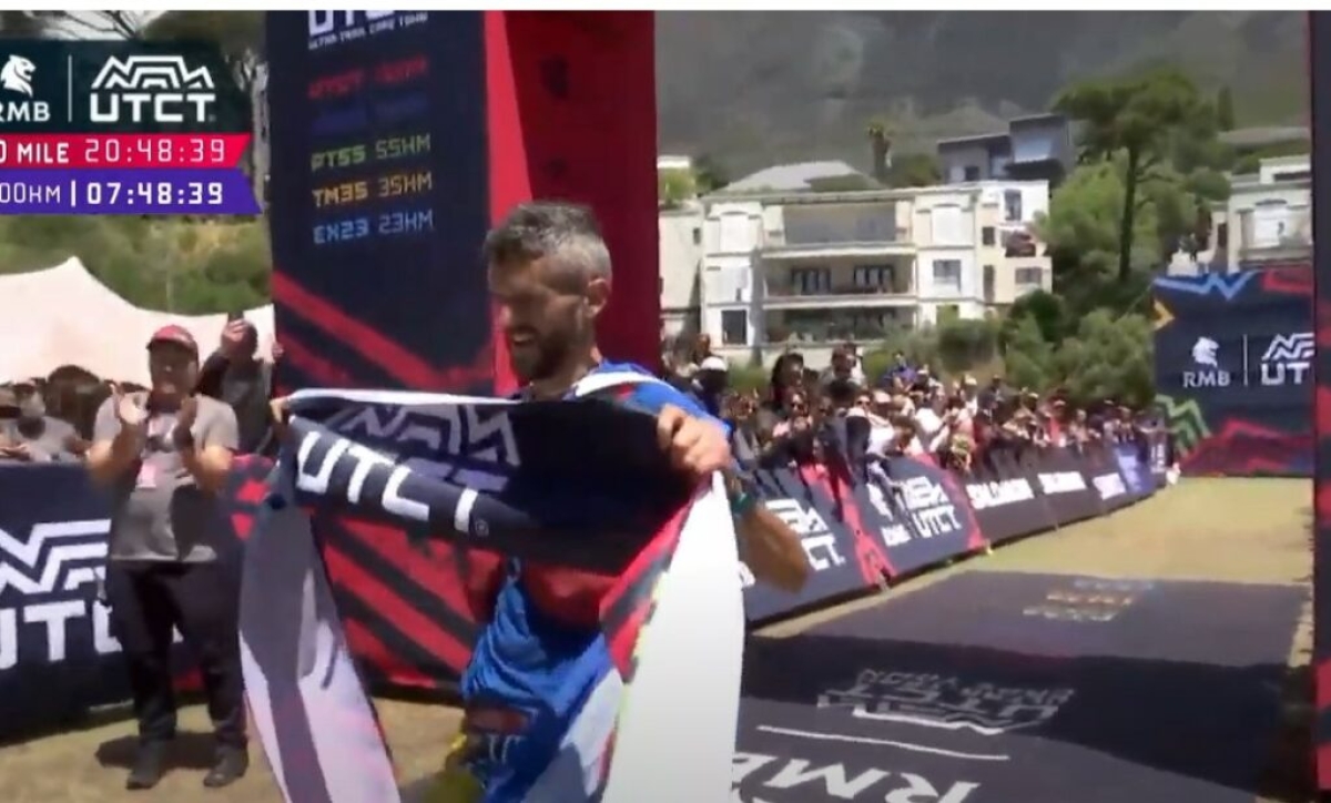 Ο Ζησιμόπουλος σήκωσε ψηλά το Αγρίνιο και στη Νότια Αφρική - Πρώτος κι εκεί!