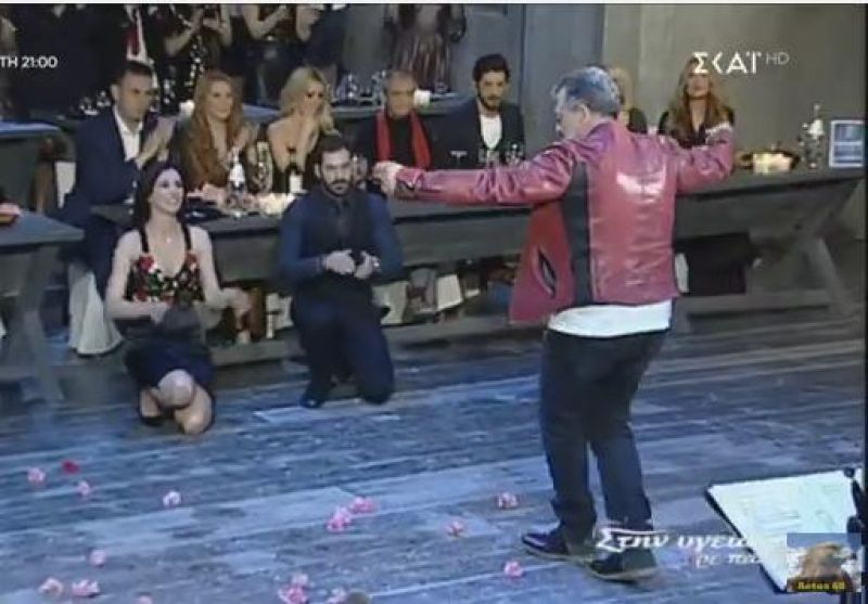 Τελικά η ζεμπεκιά και η διασκέδαση των φοιτητικών “ρεμπετάδικων” των ’90ς χτίστηκε πάνω στον Αγρινιώτη Πυθαγόρα…