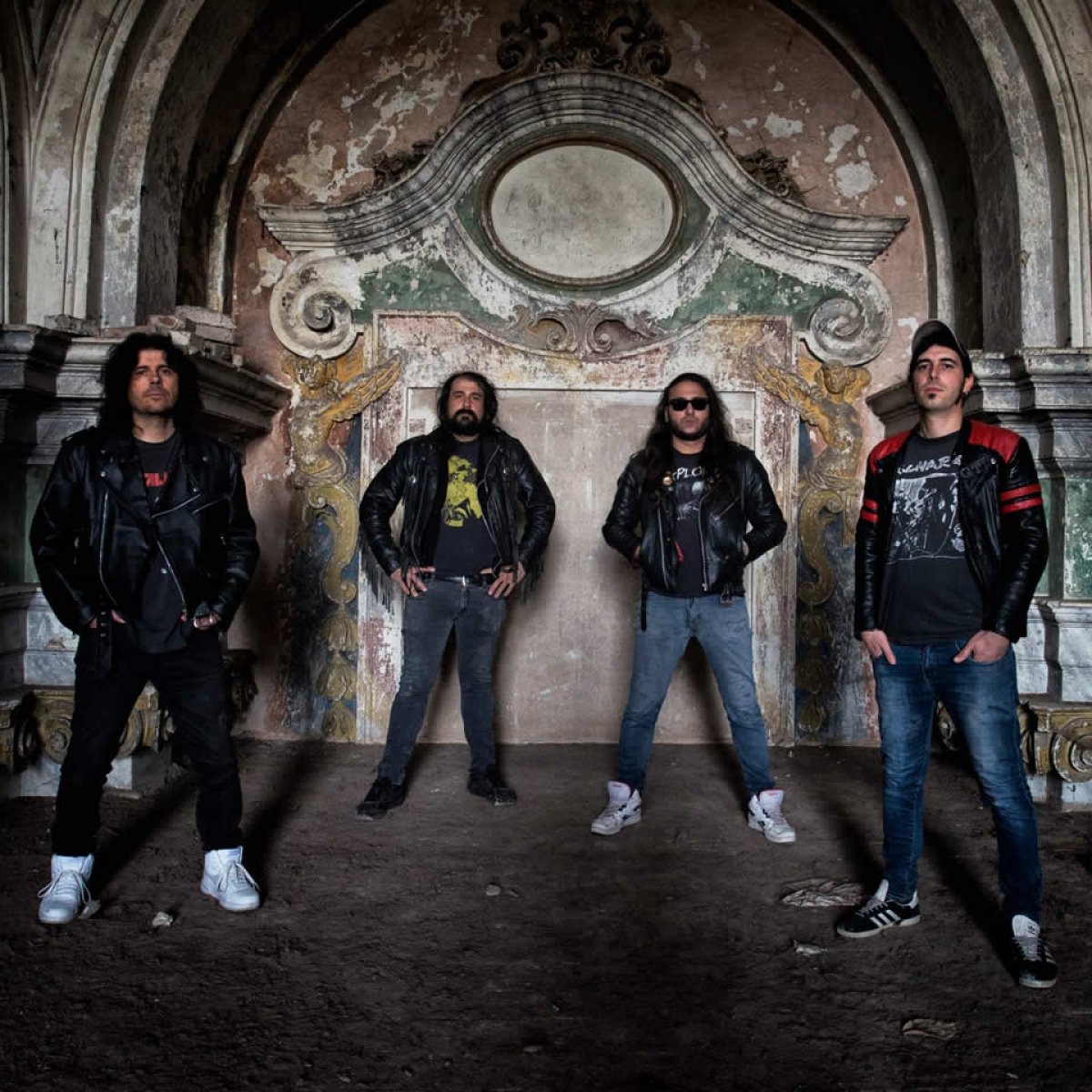 NEΟ άλμπουμ για τους EXPLORER - Το &quot;Still Alive... and Now?&quot; κυκλοφορεί ΤΩΡΑ από την IRON SHIELD RECORDS!