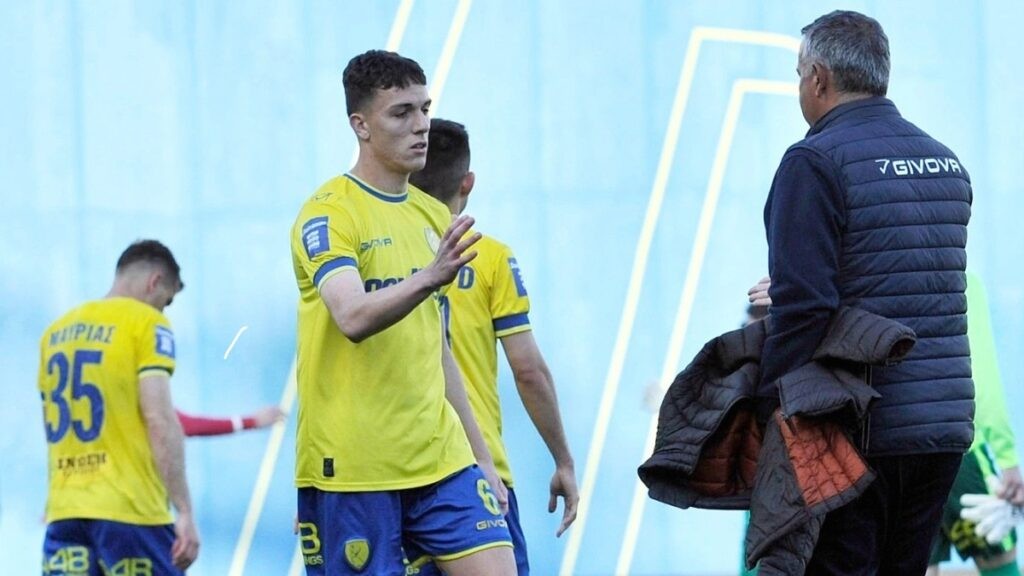 Παναιτωλικός: Ο Κοντούρης υποψήφιος στους Rising Stars 2025