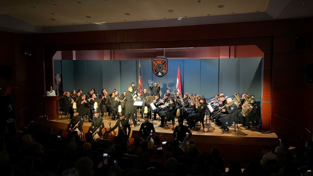 Μεσολόγγι: Υψηλού αισθητικού επιπέδου η επετειακή συναυλία «Μια Ζωή σε Νότες - 30 Χρόνια Μουσικής Πορείας»