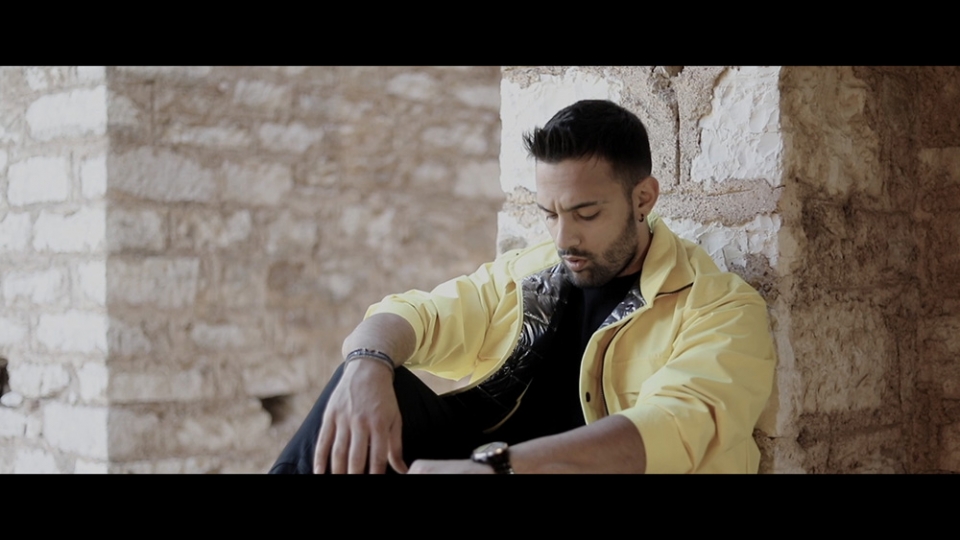 Ποιος τραγουδιστής γύρισε βίντεο κλιπ στο Σανατόριο της Πάτρας;